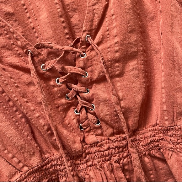 Charlotte Russe Long Sleeve Shirt - Picture 2 of 6